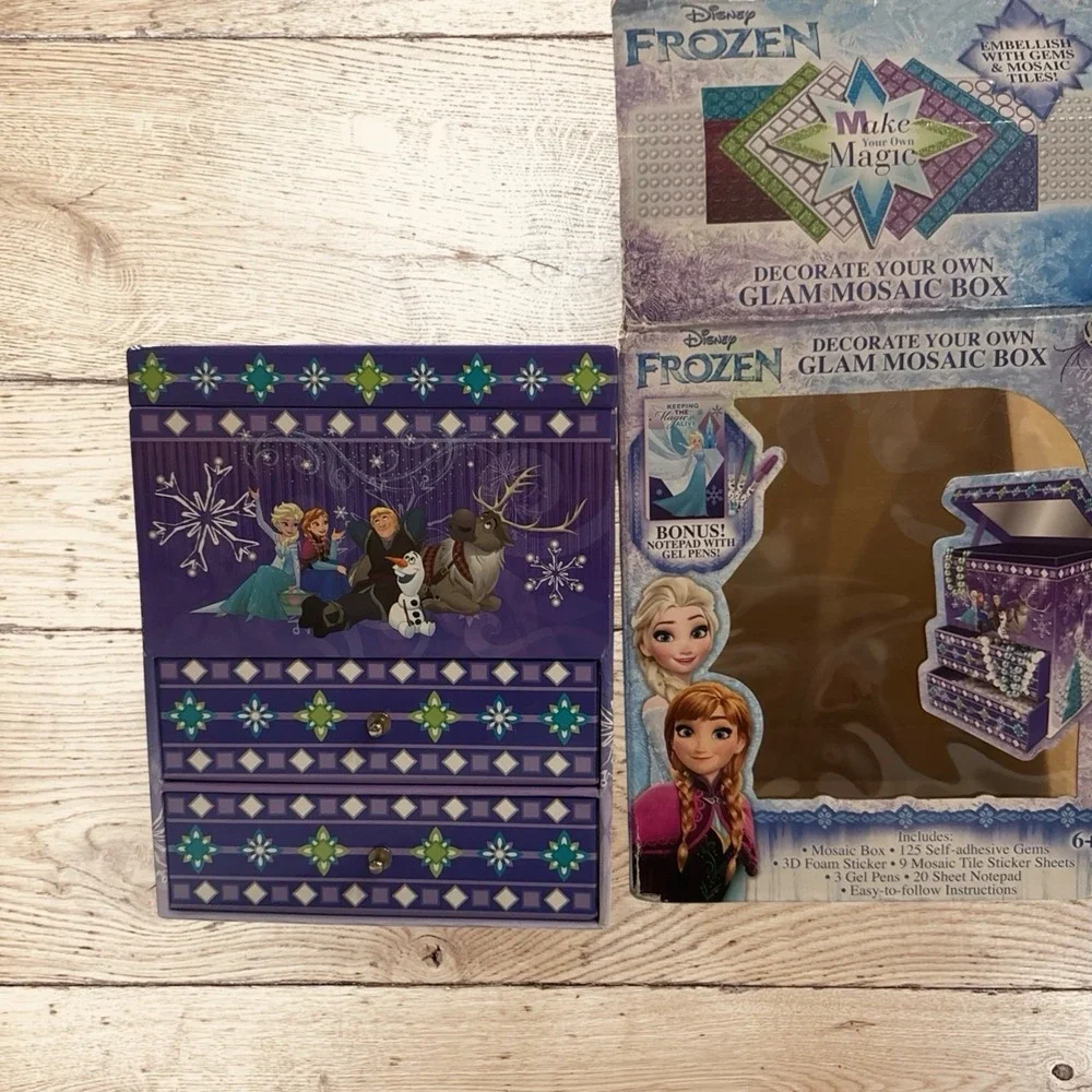 Disney Frozen Glam Mosaic Box Decorate Your Own Ages 6+ Purple Open Box